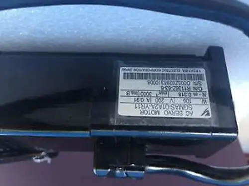 Sgmas-01A2A-Yr11 Yaskawa Servopack