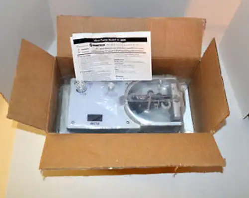 New Medivators Minntech Ac-8000 Mini-Pump Hemodialysis Peristaltic Pump