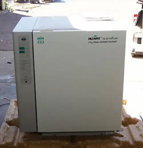 Nuaire Nu-4750 Us Autoflow C02 Water-Jacketed Incubator