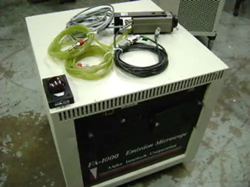 2697 Alpha Innotech FA-1000 Emission Microscope