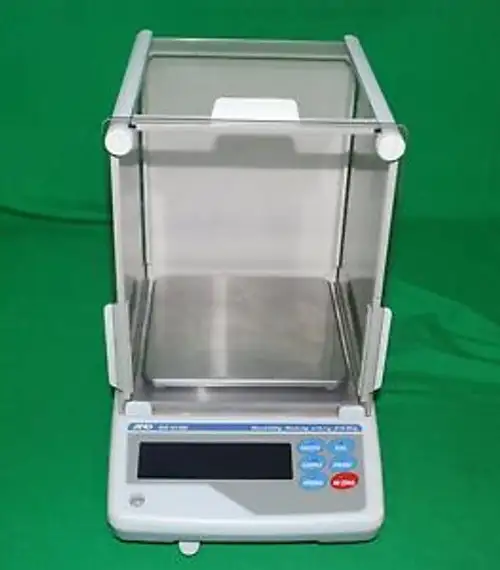 A&D Gx-6100 Precise Scale Balance