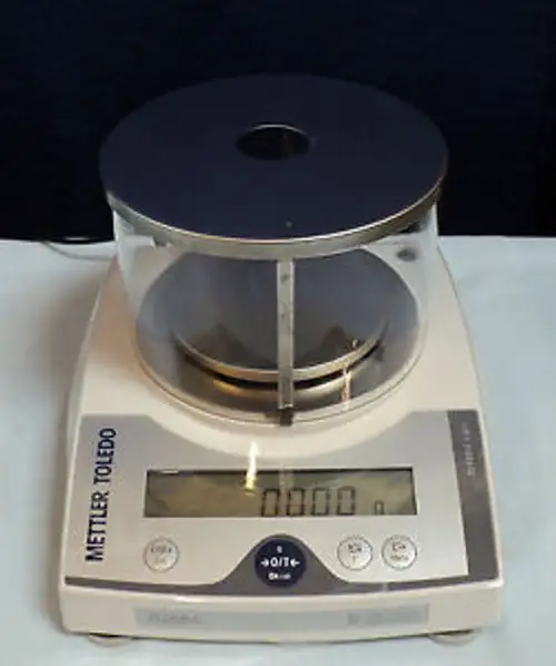 Mettler Toledo Pl203-S Balance 210G Maximum Capacity Draft Shield & Ps