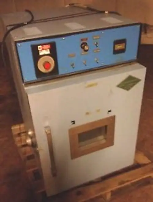 Associated By Jade Corp Model Bk-1104 Environmental Chamber