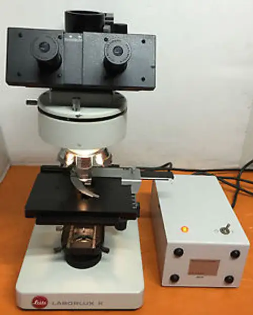 Ernst Leitz Wetzlar Laborlux 020-435.036 512 792/071481 With Eyepiece & Objectiv