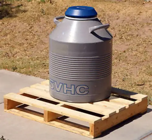 Taylor Wharton 35Vhc 35-Liter High-Capacity Cryogenic Refrigerator Dewar