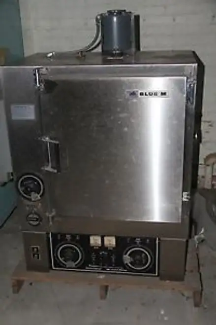 Blue M Temperature Humidity Chamber Model AC-7502 HA