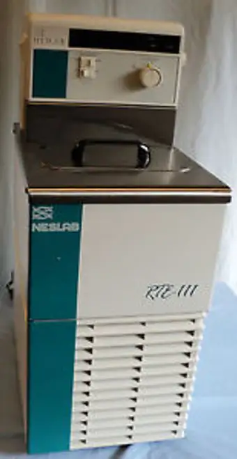 Neslab RTE-111 Refroidisseur à circulation pour bain réfrigéré avec interrupteur Proteus #38792