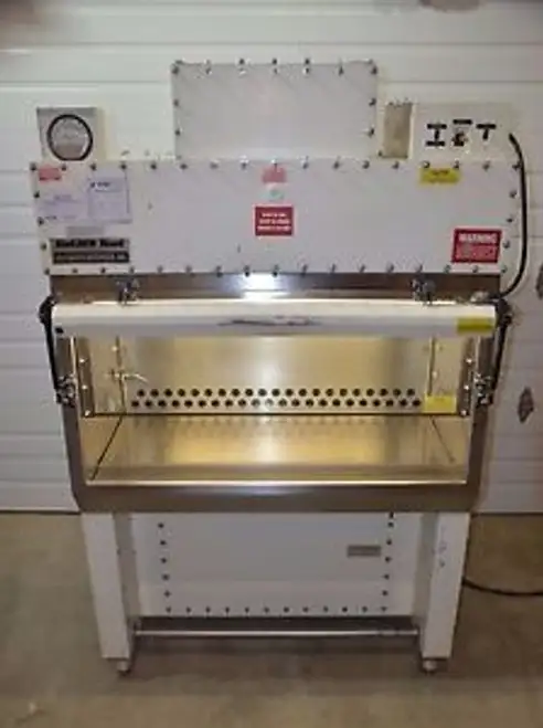 Baker Company B40-112 BioGard Hood 4 UV Biological Safety Cabinet