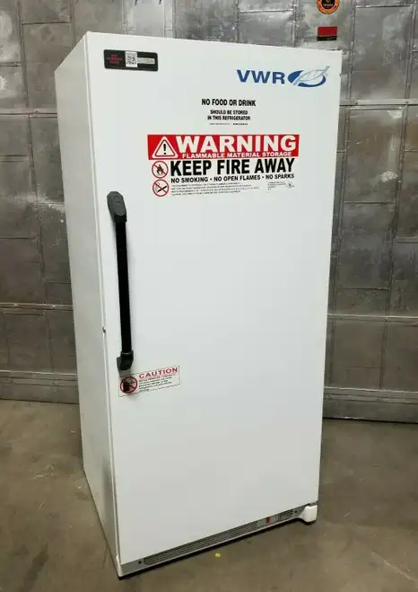 VWR zer Flammable Material Storage Model FSF-2020 Scientific Laboratory Lab