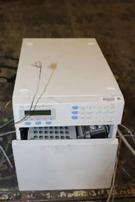 SHIMADZU SIL-10AD VP AUTOSAMPLER