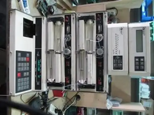 Pharmacia Biotech 1x Controller LCC-501 Plus 2x P-500 Pump 1x UV-M II 1x Monitor