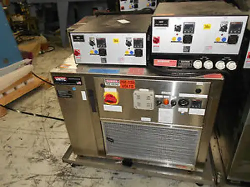 USTC TIPO ACCIAIO Modello 2200-DB-W96-CB Refrigeratore con controllo termico Mod 3602