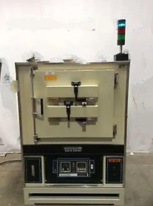 Blue M Electric Cleanroom Oven Model DCC-256B-MP