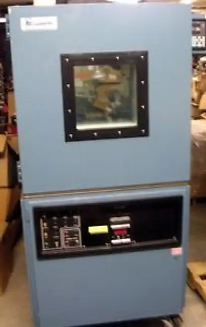 Russell Environmental Chamber GB-8-105-105