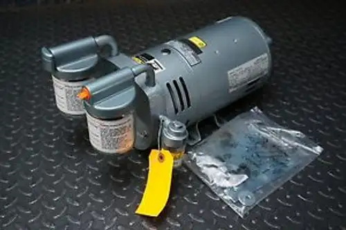 Gast 0523-V3-G582Dx Rotary Vane Vaccum Pump - Un