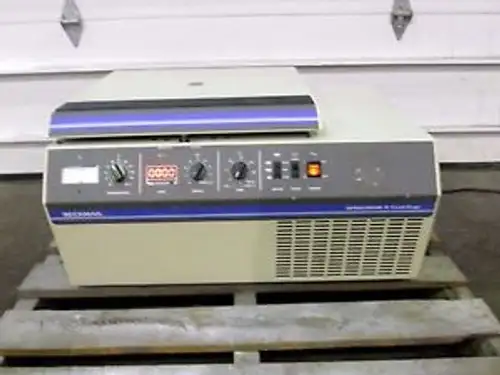 Mo-1448 Beckman 358723 Spinchron R Centrifuge