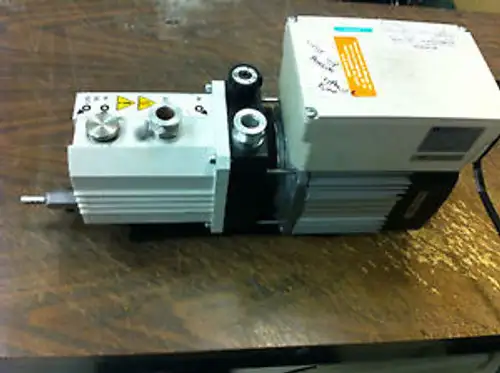 Leybold Trivac D 2 5 E Vacuum Pump 353185 E7B4B3-7