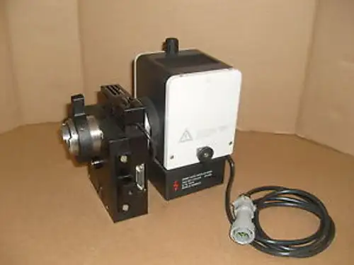 Leitz 307-148.002 307-072.042 100W Microscope Light Source Illuminator Lamphouse