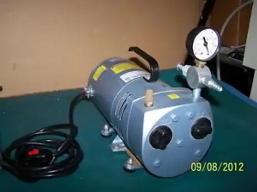 Gast 0523-V542Q-G588Dx Vacuum Pump
