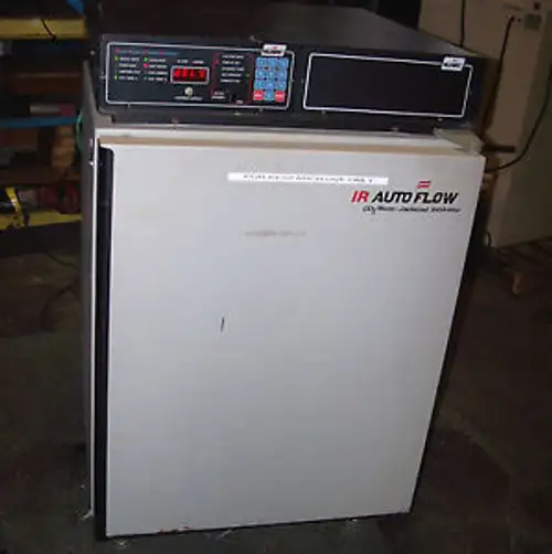 Nuaire Model Nu-2500 Co2 Water-Jacketed Incubator With Manual 115 Volt