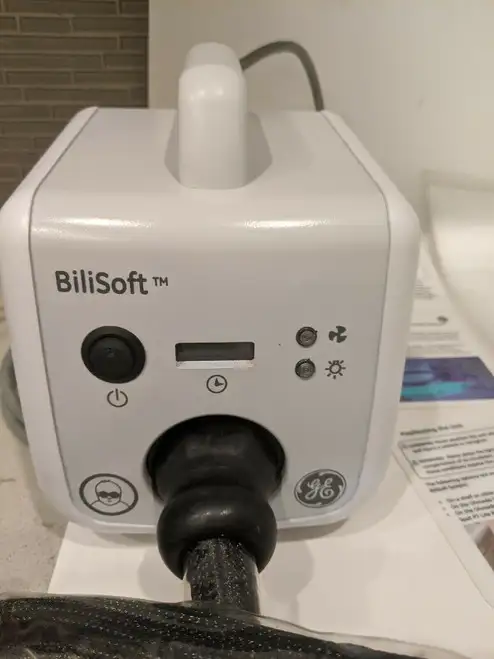 GE BiliSoft Phototherapy System Model M1150187- only 640 hours
