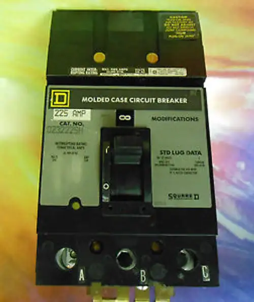 Square D Q232225H 3 Pole 225 Amp Molded Case Circuit Breaker ......... Wb-120