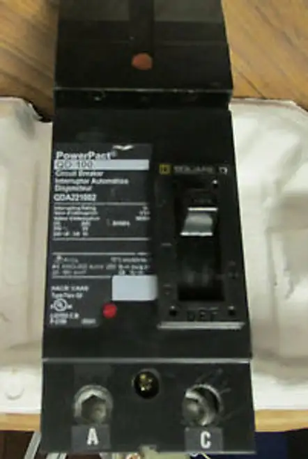 Square D Qd 100 Qda221002 2 Pole 100 Amp Circuit Breaker ........ Wf-33