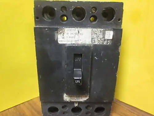 Westinghouse 3 Pole 125 Amp Circuit Breaker Cat No. Ca3125W ......Wa-42