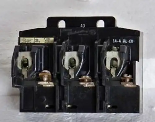P4340 Ite Pushmatic 40 Amp 240 Volt 3 Pole