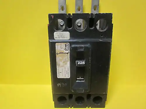 Federal Pacific 225 Amp 3 Pole Circuit Breaker Type Nej Nej233225 ........Wb-25