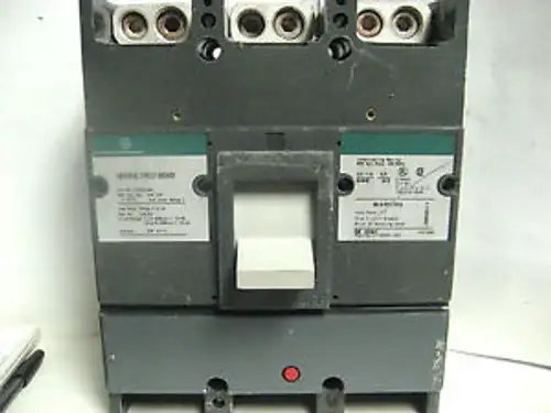 General Electric 400 Amp 3 Pole Circuit Breaker Tjd432400 Yb-154