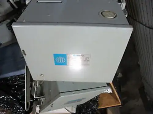 Ite Uv422 60 Amp 240 Volt Bus Plug