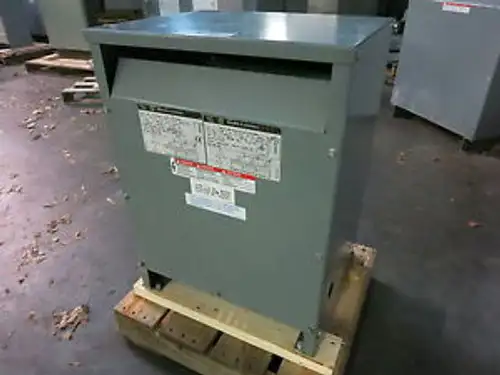 Square D 30 Kva 480 - 208Y/120 3Ph Transformer En30Tq27933 30Kva 33349-17112-007