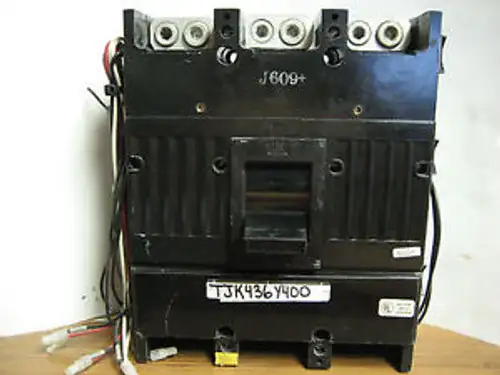 General Elec 400A. Breaker W/ Shunt Trip & Aux. Switch Tjk436Y400 Yd-114