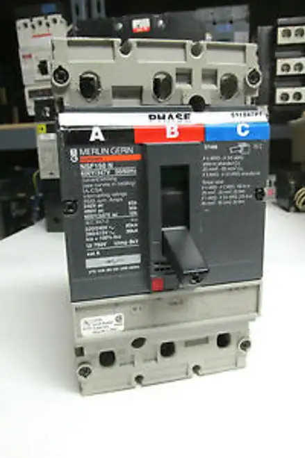 Merlin Gerin 150A 3 Phase Circuit Breaker Cat Nsf150N .. Vd-02