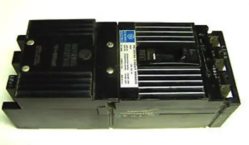 General Electric Tri-Break Breaker 40A Cat Tb13040Aw ... Wb-80A