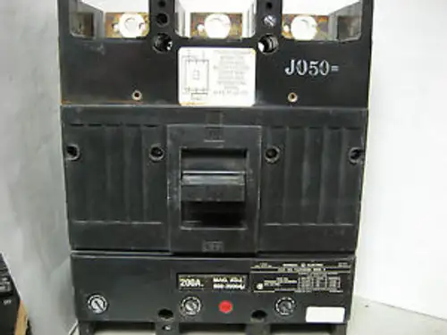 General Electric 200 Amp 3 Pole Circuit Breaker Tjj436200 Yb-104