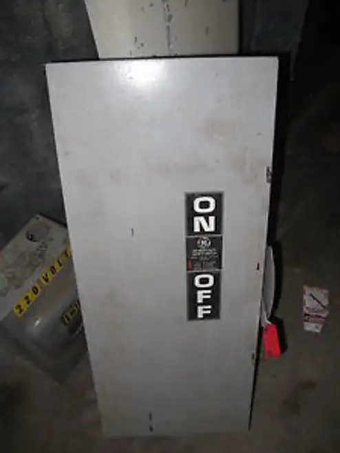 Ge Th3224 200 Amp 2 Pole 240 Volt Fusible Disconnect