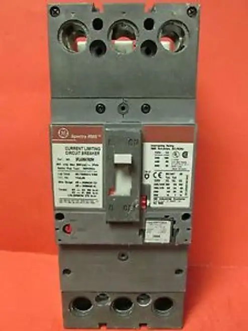 General Electric Sfla36At0250 3 Pole 250 Amp W/200A Trip Breaker Va-68