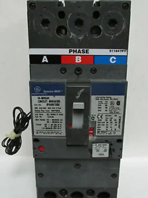 Ge 250 A. 3 Pole Circuit Breaker Sfha36At0250 W/125A Rating Plug ...... Vc-04
