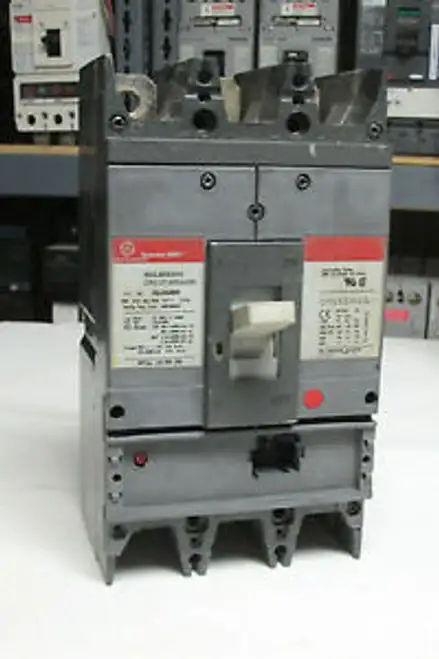 Ge Spectra Rms Mag Break 600A Circuit Breaker Cat Sgla36A10600 .. Vq-08