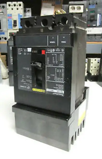Square D Powerpact 3P Hd 150 Circuit Breaker Cat Hda36150 ..... L-141