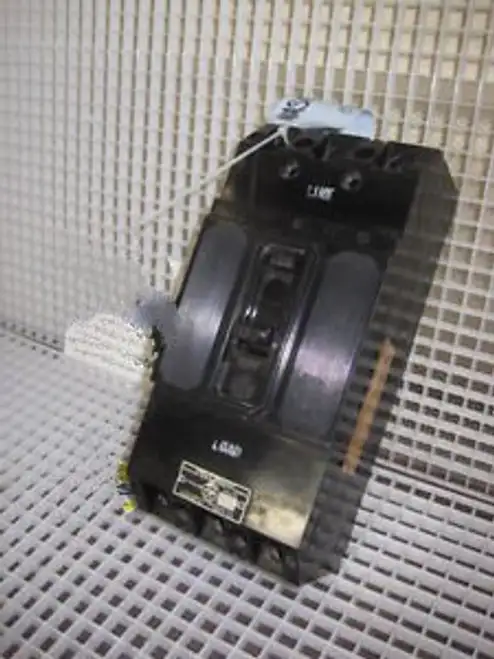 Ite Et4070 Circuit Breaker 3 Pole F Frame 70 Amp Circuit Breaker Et-70