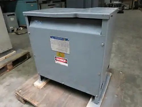 Square D 45 Kva 480 208Y/120 45T3H Transformer 45Kva 208 Y 33749-17212-030 480V