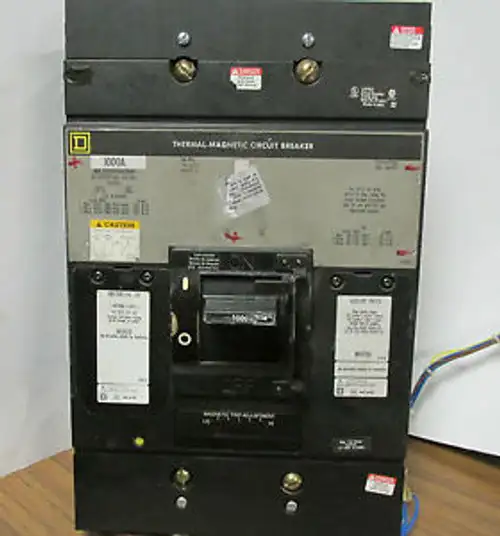 Square D 1000 Amp 3 Pole Circuit Breaker Cat No. Mhl36100031Dc1680 .... Vf-08