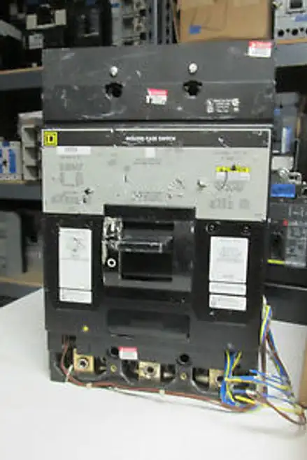 Square D 1000A Molded Case Switch W/Undervolt & Aux. Cat Mhl36000M1287 .. Vg-04