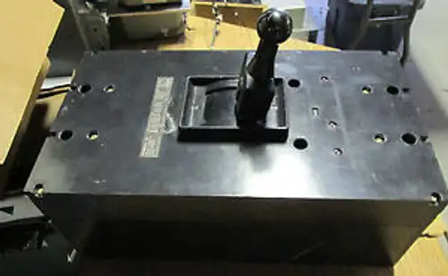 Westinghouse 2500A Breaker .. Pb Frame 1000A Trip Cat Pb32500F .. Zm-001