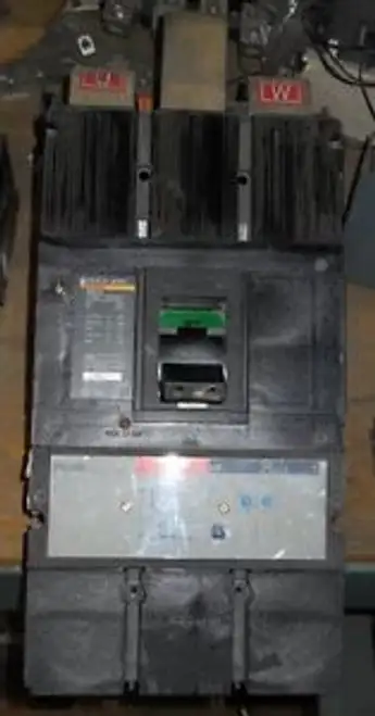 C801N Merlin Gerin Circuit Breaker 800 amp w/ STR25DE