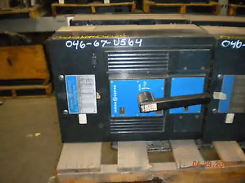GE TS203F 600 V 2000 AMP INSULATED CASE CIRCUIT BREAKER