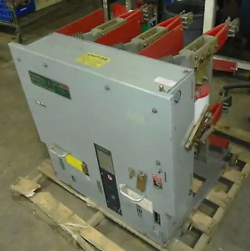POWELL INDUSTRIES 1200A 4.76kV VACUUM CIRCUIT BREAKER 5PV 250-0 MISSING BARRIER